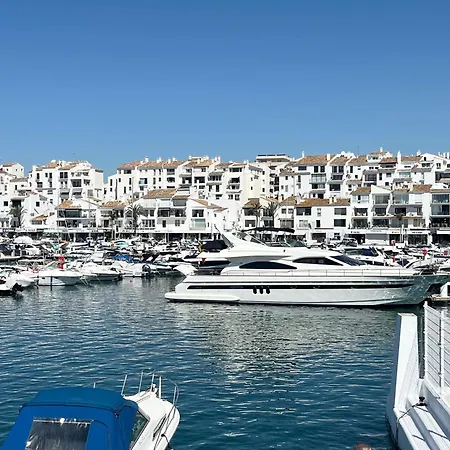 Prime Location Puerto Banus Nueva Andalucia Apartment *