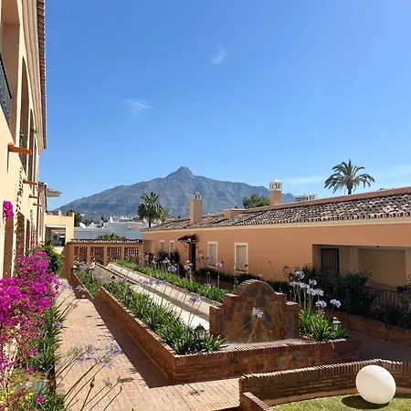 Prime Location Puerto Banus Nueva Andalucia Apartment Marbella